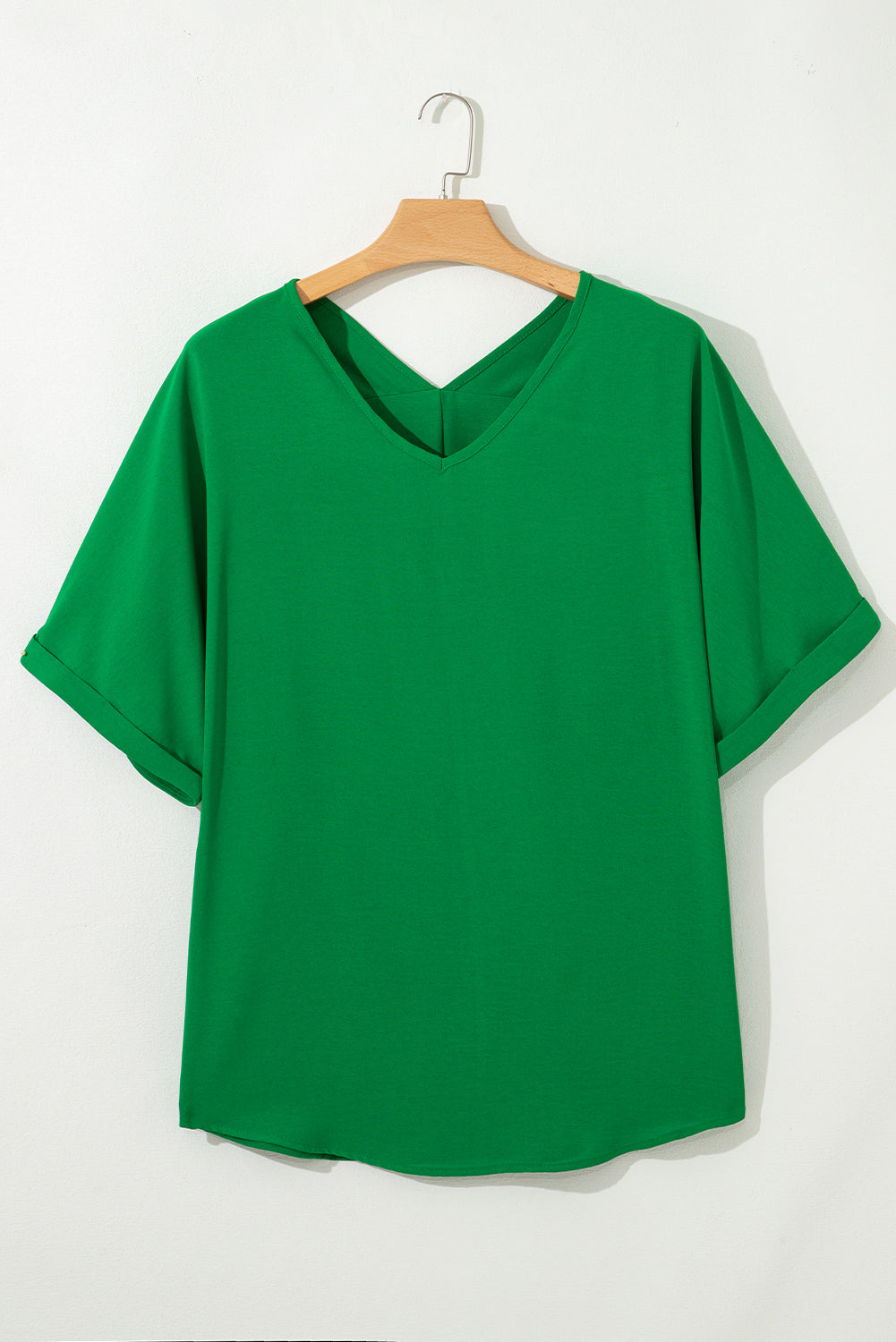 Green Seamed Back High Low Hem V Neck Cuffed Sleeve Plus Size Tee