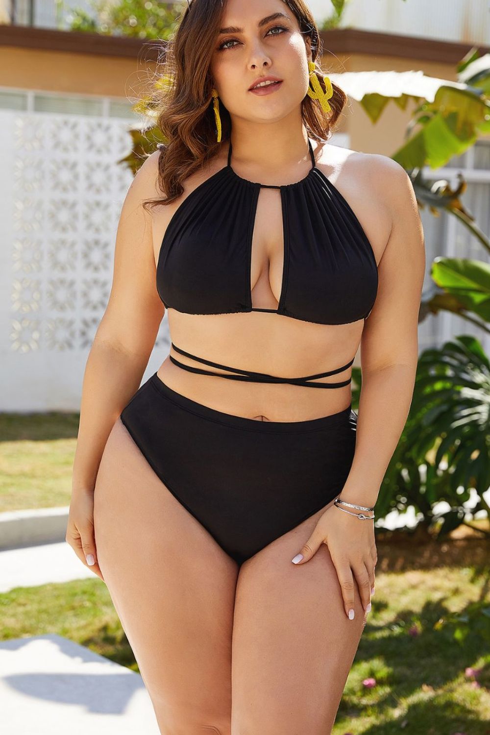 Trendsi plus size cutout bikini set in black with halter neck and wrap-around straps