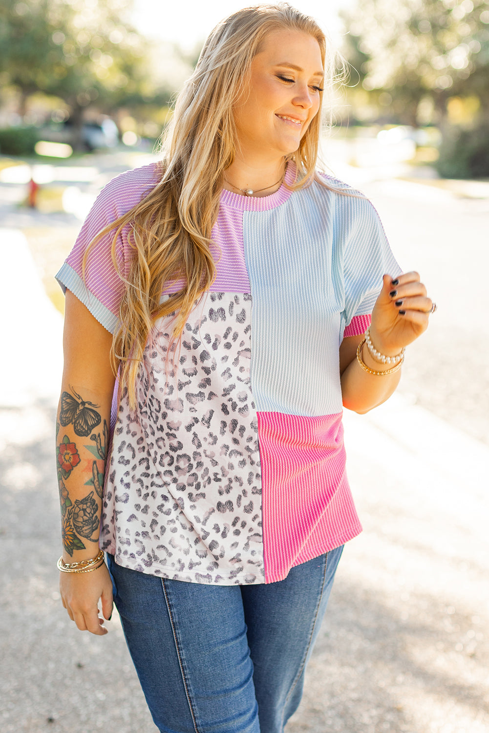 Plus size women's rose red leopard print colorblock corded knit patchwork t-shirt with short sleeves and relaxed fit