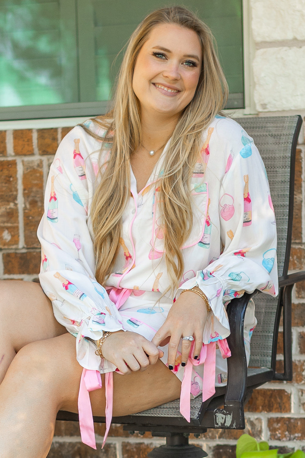 White bow knot sleepwear for curvy women by kjplussizefashion featuring colorful print and long sleeves